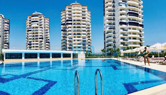 LİPARİS SUNCİTY'DE DENİZ MANZARALI SATILIK 1+1 DAİRE
